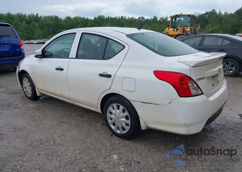2018 Nissan Versa 1.6 S+ z USA, uszkodzony, nr VIN 3N1CN7AP1JL888199